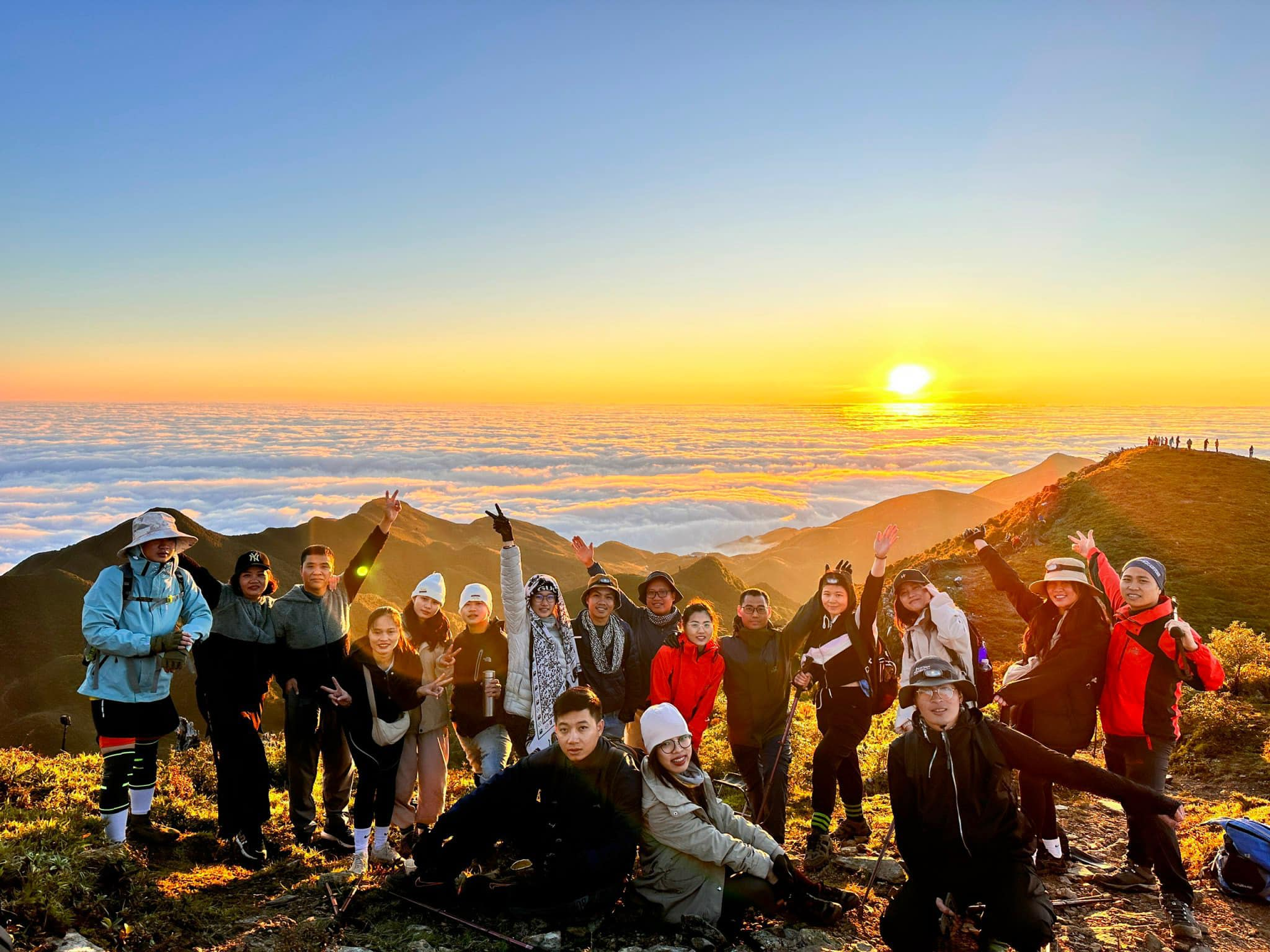 “ĐỪNG GIỮ NGƯỜI, HÃY GIỮ LỬA”